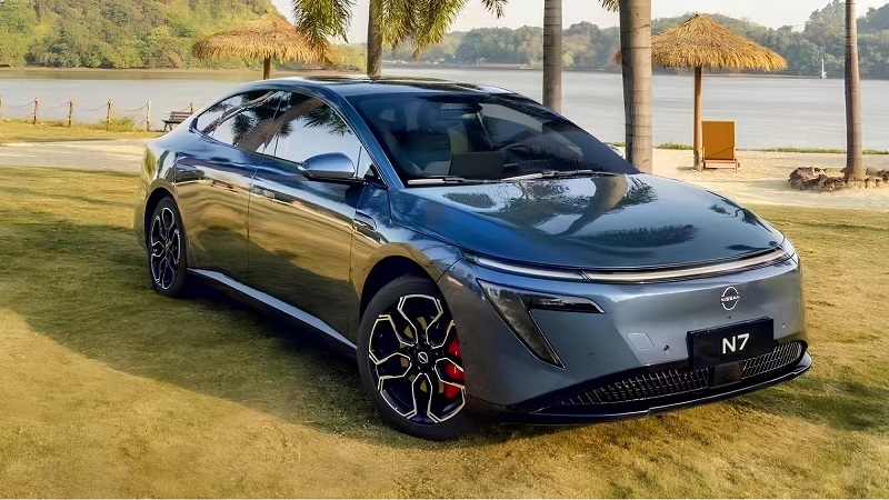 Вы сейчас просматриваете Новый Nissan N7 обуют в премиальные шины Continental